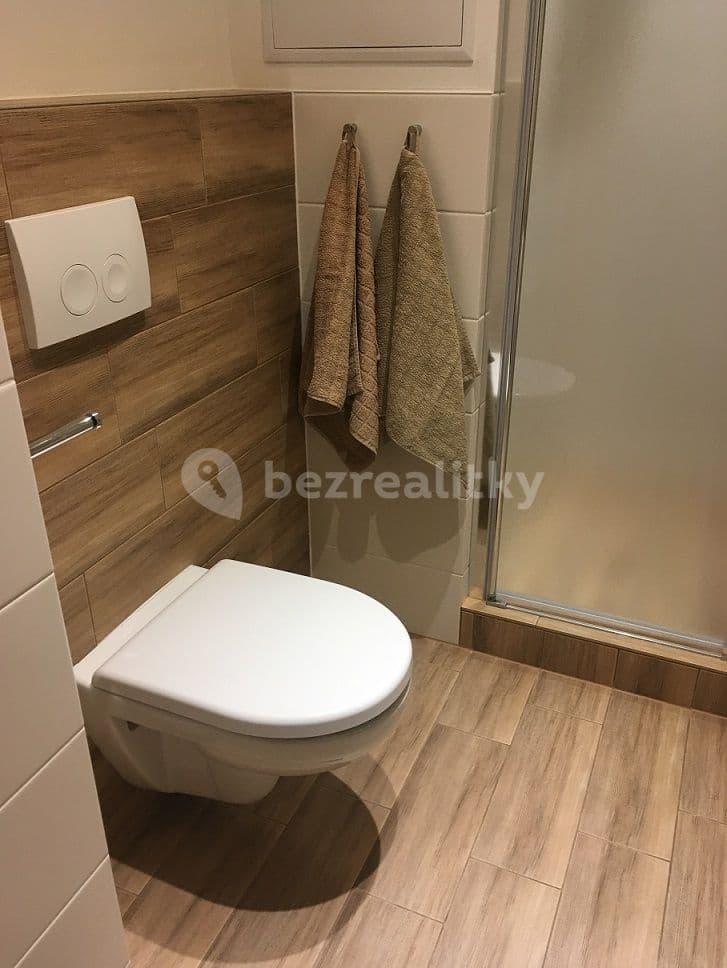 Pronájem bytu 2+kk 41 m², Hurbanova, Praha, Praha Pronájem bytu 2+kk 41 m², Hurbanova, Praha, Praha