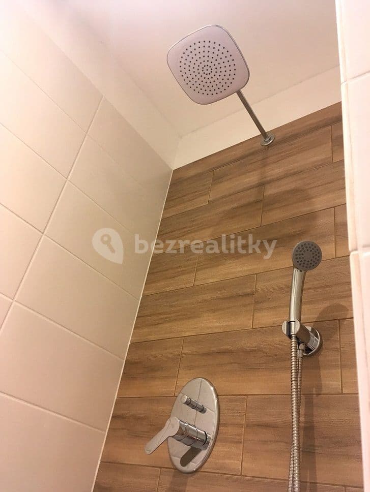 Pronájem bytu 2+kk 41 m², Hurbanova, Praha, Praha Pronájem bytu 2+kk 41 m², Hurbanova, Praha, Praha