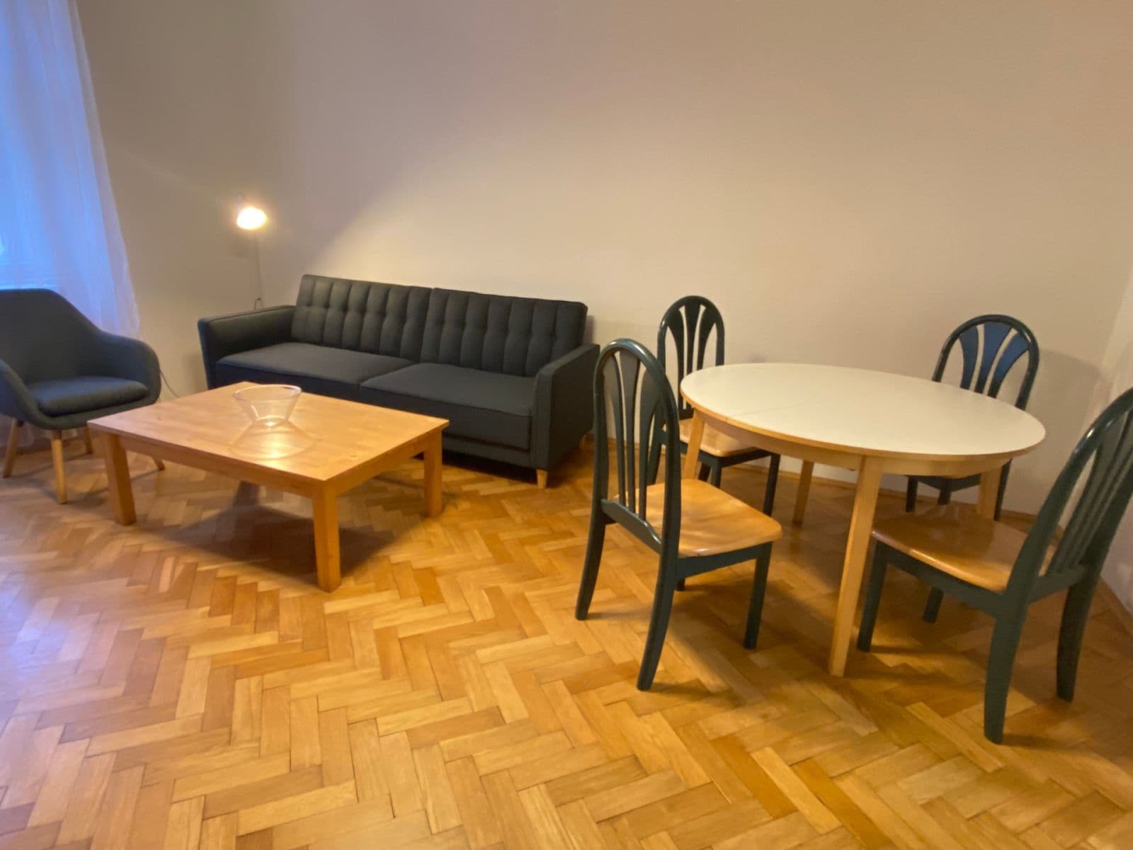 Pronájem bytu 2+kk 45 m², Biskupcova, Praha, Praha Pronájem bytu 2+kk 45 m², Biskupcova, Praha, Praha