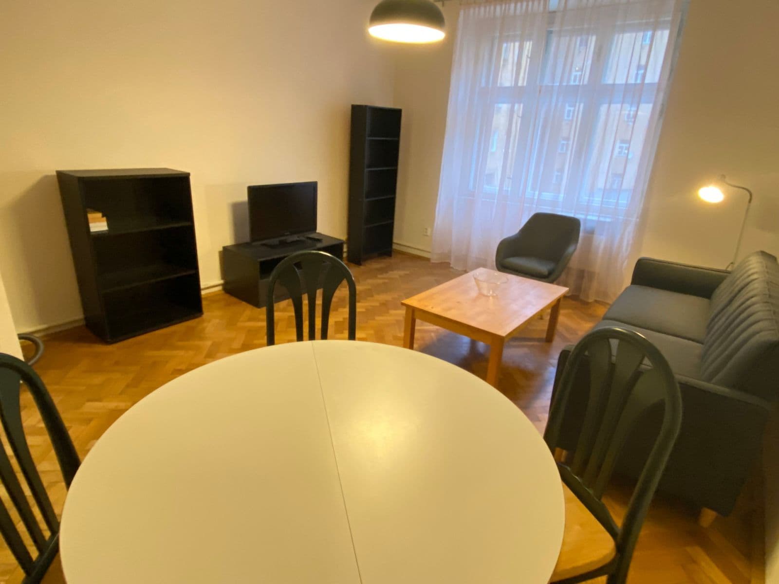 Pronájem bytu 2+kk 45 m², Biskupcova, Praha, Praha Pronájem bytu 2+kk 45 m², Biskupcova, Praha, Praha