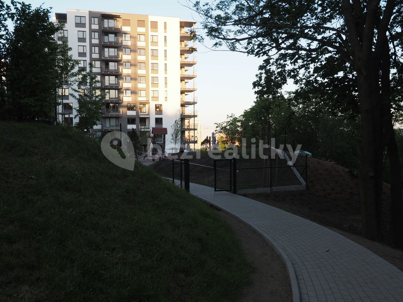 Pronájem bytu 2+kk 55 m², Nad Přehradou, Praha, Praha Pronájem bytu 2+kk 55 m², Nad Přehradou, Praha, Praha