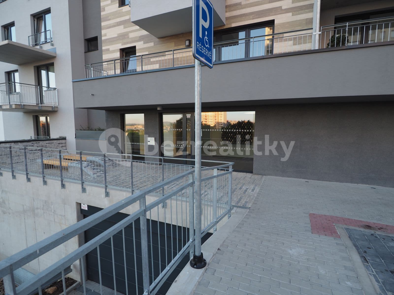 Pronájem bytu 2+kk 55 m², Nad Přehradou, Praha, Praha Pronájem bytu 2+kk 55 m², Nad Přehradou, Praha, Praha