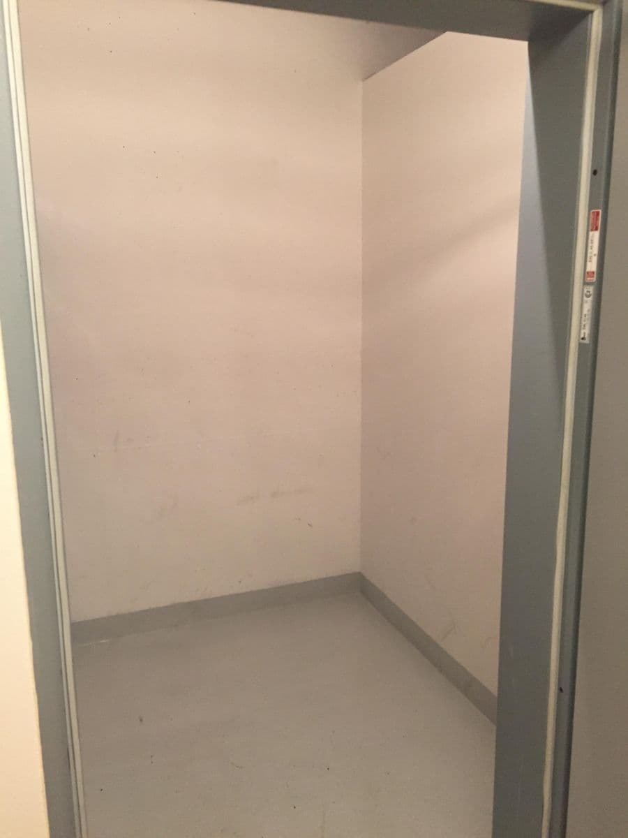 Pronájem nebytového prostoru 5 m², Praha, Praha Pronájem nebytového prostoru 5 m², Praha, Praha