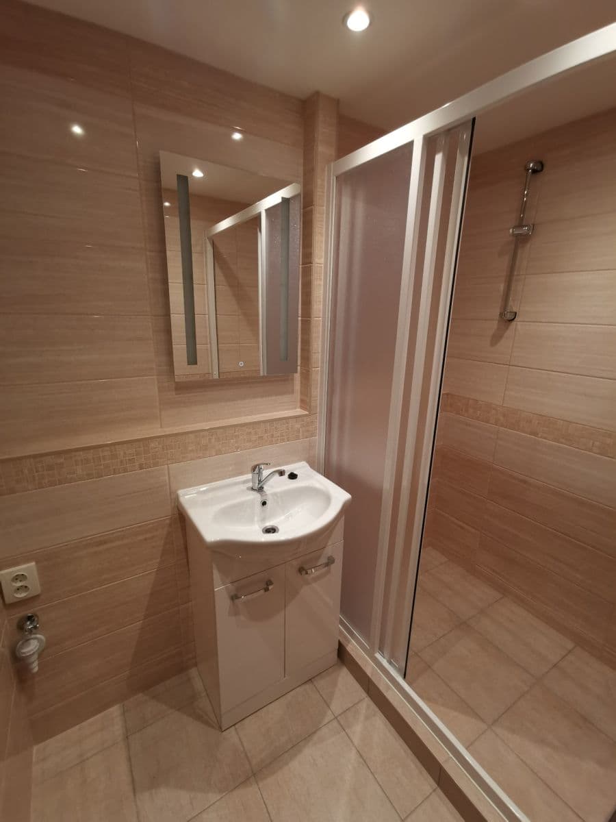 Pronájem bytu 2+kk 43 m², Pavlíkova, Praha, Praha Pronájem bytu 2+kk 43 m², Pavlíkova, Praha, Praha