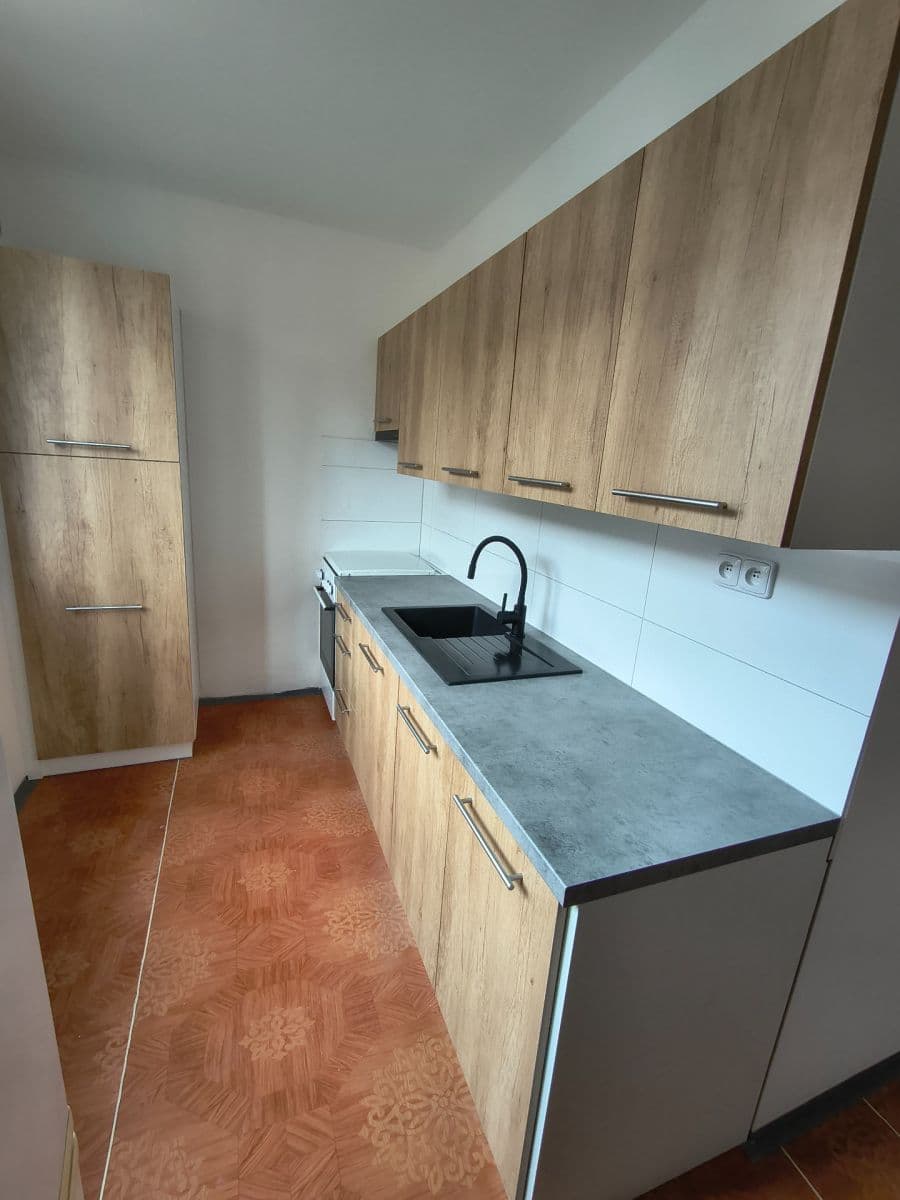 Pronájem bytu 2+1 56 m², Zákrejsova, Ostrava, Moravskoslezský kraj Pronájem bytu 2+1 56 m², Zákrejsova, Ostrava, Moravskoslezský kraj