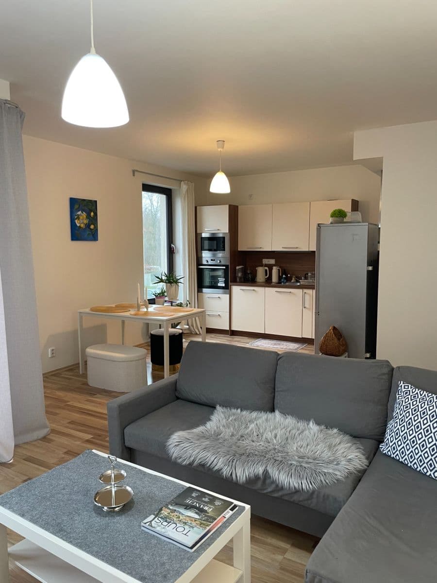 Pronájem bytu 2+kk 57 m², Hálův statek, Praha, Praha Pronájem bytu 2+kk 57 m², Hálův statek, Praha, Praha