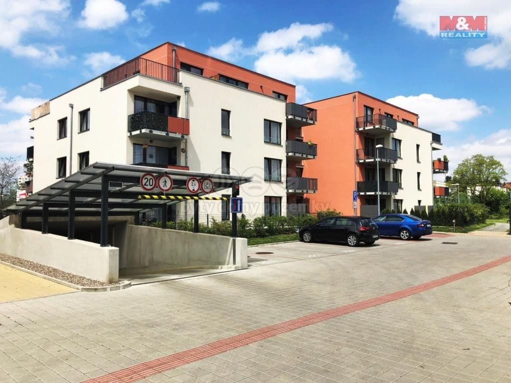 Pronájem bytu 2+kk 57 m², Hálův statek, Praha, Praha Pronájem bytu 2+kk 57 m², Hálův statek, Praha, Praha