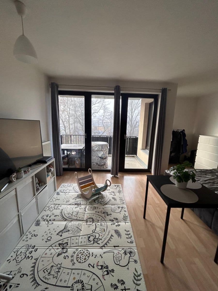 Pronájem bytu 1+kk 37 m², Hálův statek, Praha, Praha Pronájem bytu 1+kk 37 m², Hálův statek, Praha, Praha