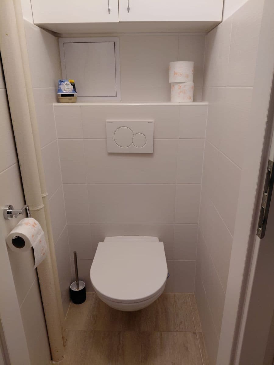 Pronájem bytu 2+1 54 m², Pravá, Praha, Praha Pronájem bytu 2+1 54 m², Pravá, Praha, Praha