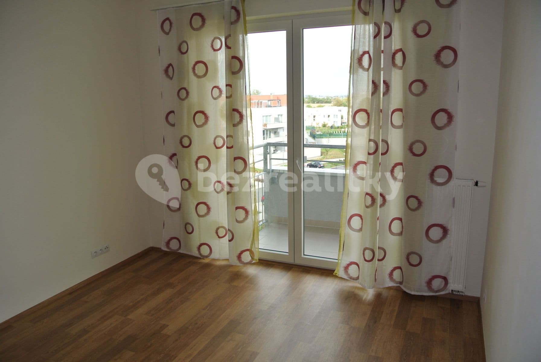 Pronájem bytu 2+kk 62 m², Hlučkova, Praha, Praha Pronájem bytu 2+kk 62 m², Hlučkova, Praha, Praha