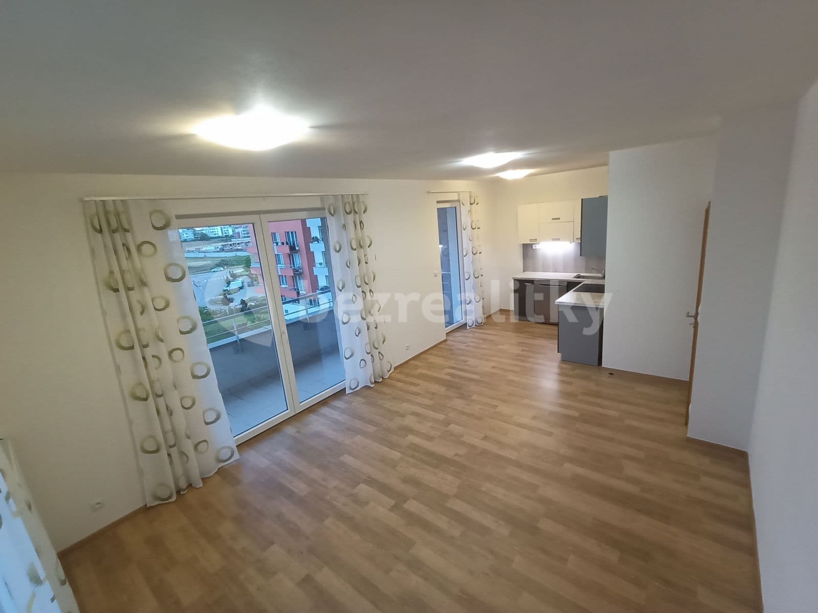 Pronájem bytu 2+kk 62 m², Hlučkova, Praha, Praha Pronájem bytu 2+kk 62 m², Hlučkova, Praha, Praha
