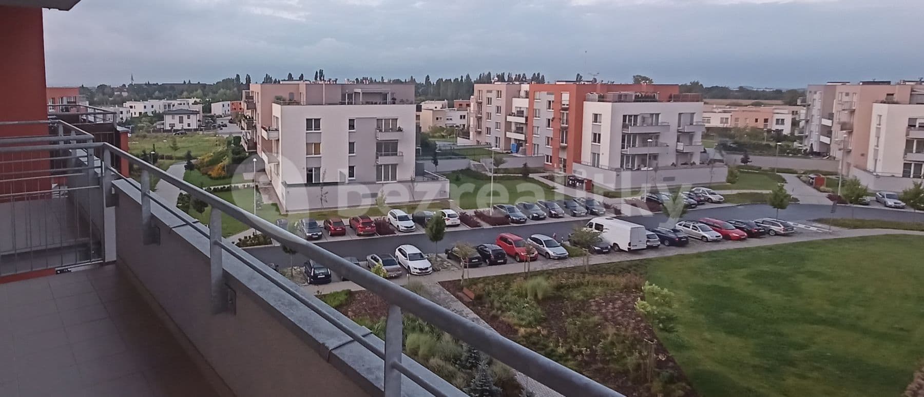 Pronájem bytu 2+kk 62 m², Hlučkova, Praha, Praha Pronájem bytu 2+kk 62 m², Hlučkova, Praha, Praha