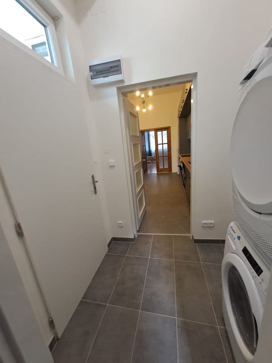 Pronájem bytu 2+kk 42 m², Heydukova, Praha, Praha Pronájem bytu 2+kk 42 m², Heydukova, Praha, Praha