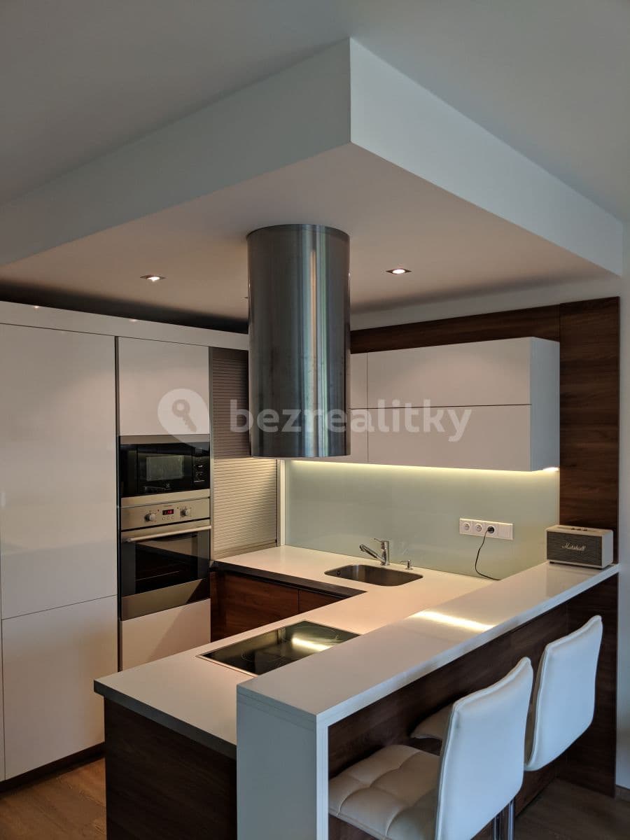 Pronájem bytu 3+kk 85 m², U Libeňského pivovaru, Praha, Praha Pronájem bytu 3+kk 85 m², U Libeňského pivovaru, Praha, Praha