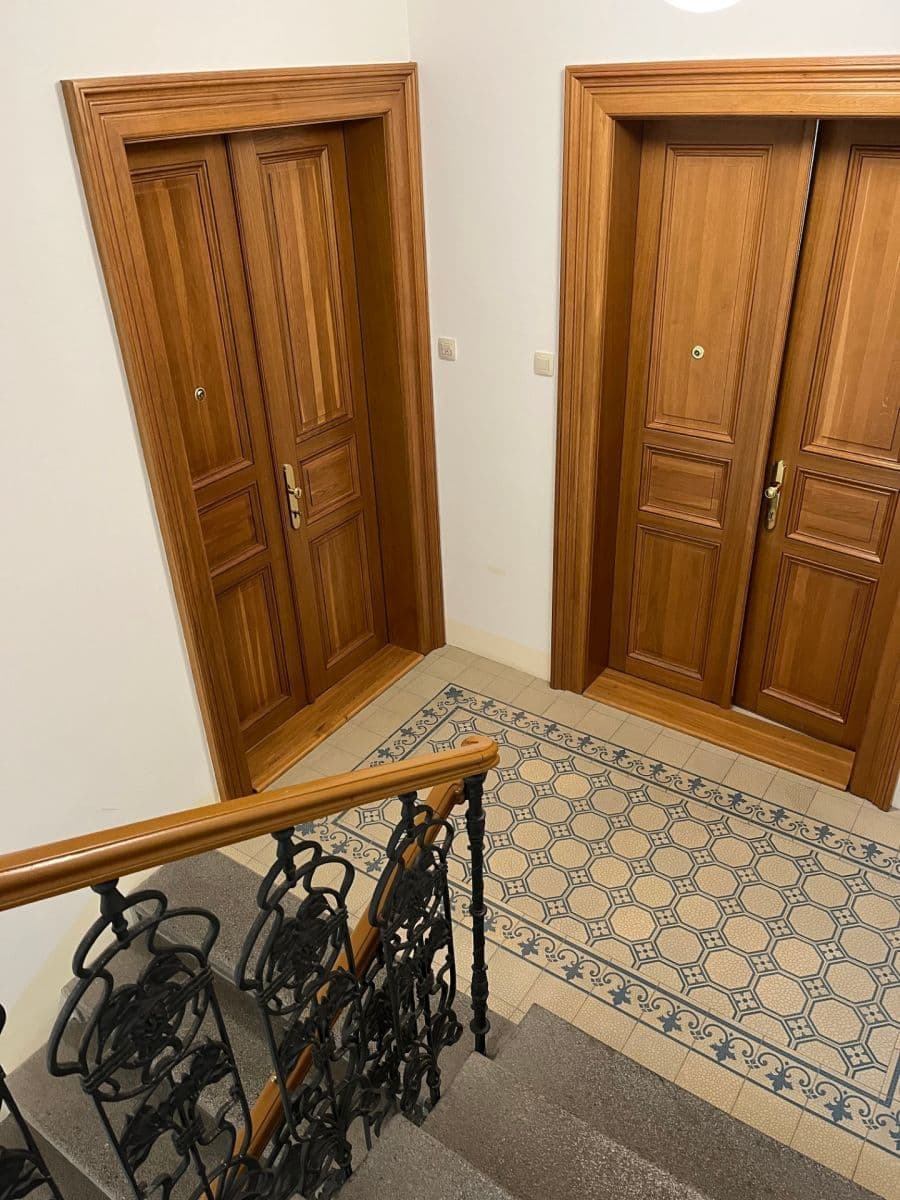 Pronájem bytu 2+1 72 m², Korunní, Praha, Praha Pronájem bytu 2+1 72 m², Korunní, Praha, Praha