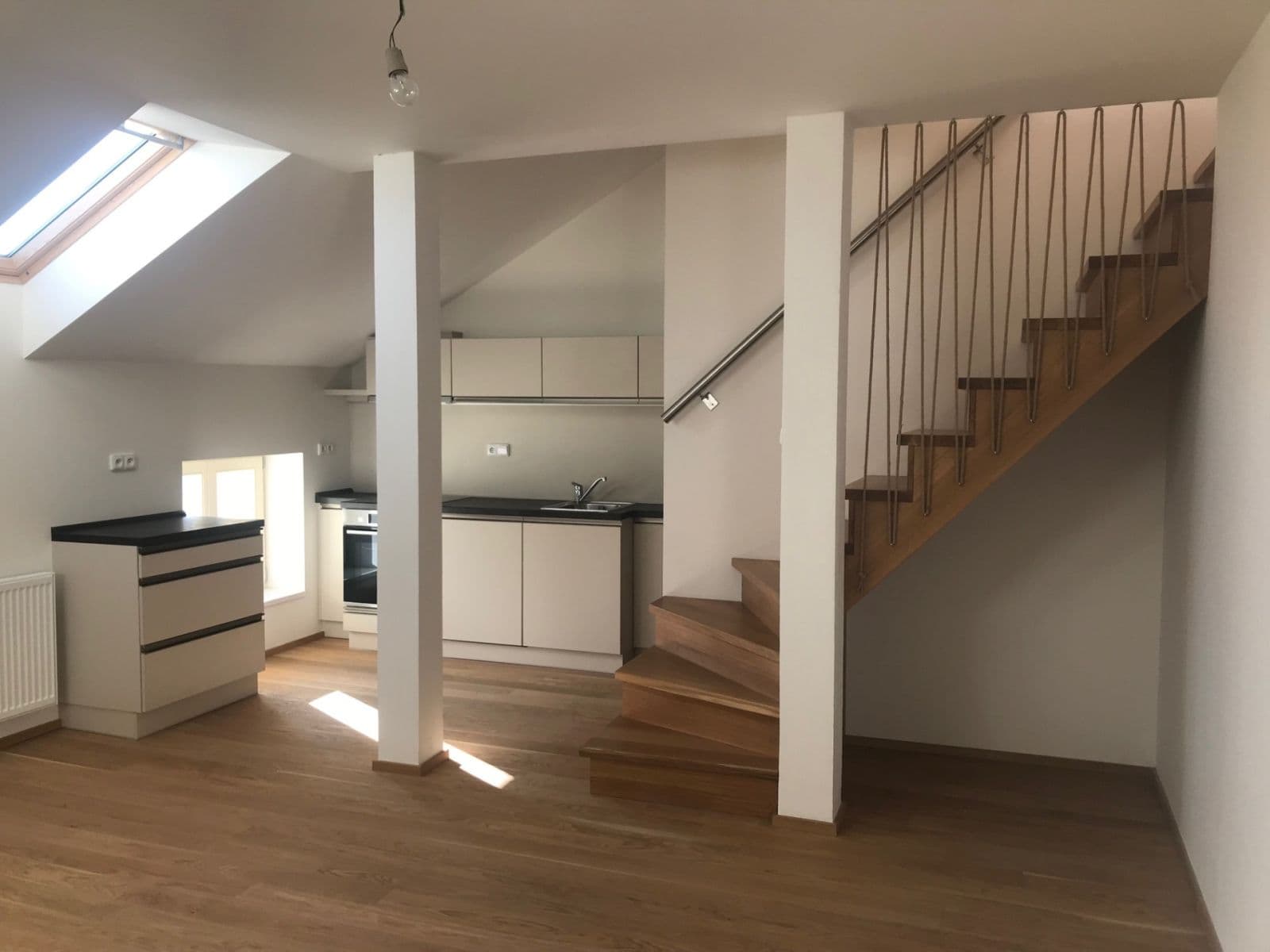Pronájem bytu 2+kk 62 m², Korunní, Praha, Praha Pronájem bytu 2+kk 62 m², Korunní, Praha, Praha