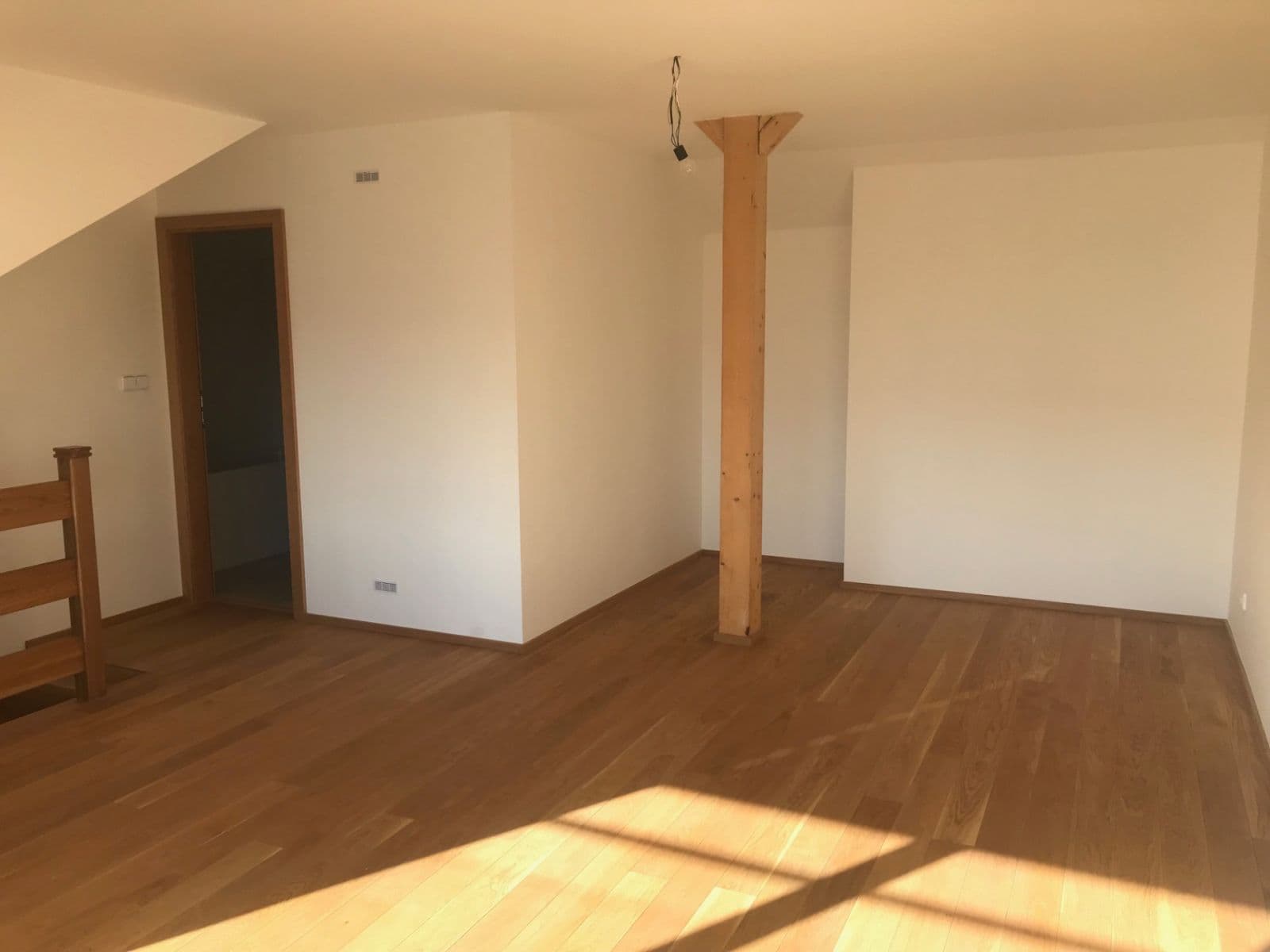 Pronájem bytu 2+kk 62 m², Korunní, Praha, Praha Pronájem bytu 2+kk 62 m², Korunní, Praha, Praha