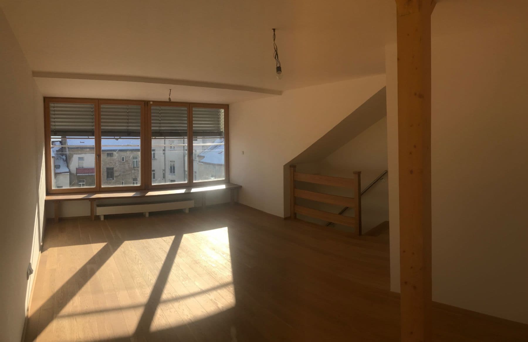 Pronájem bytu 2+kk 62 m², Korunní, Praha, Praha Pronájem bytu 2+kk 62 m², Korunní, Praha, Praha