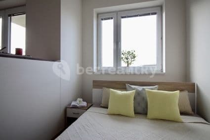 Pronájem bytu 1+1 43 m², Přeučilova, Praha, Praha Pronájem bytu 1+1 43 m², Přeučilova, Praha, Praha