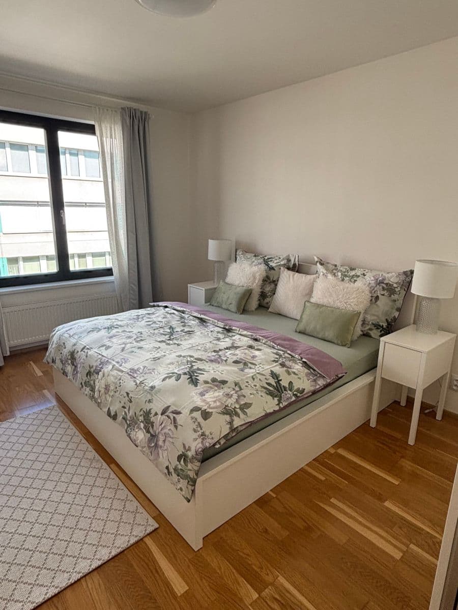 Prodej bytu 3+kk 86 m², Nekvasilova, Praha, Praha Prodej bytu 3+kk 86 m², Nekvasilova, Praha, Praha