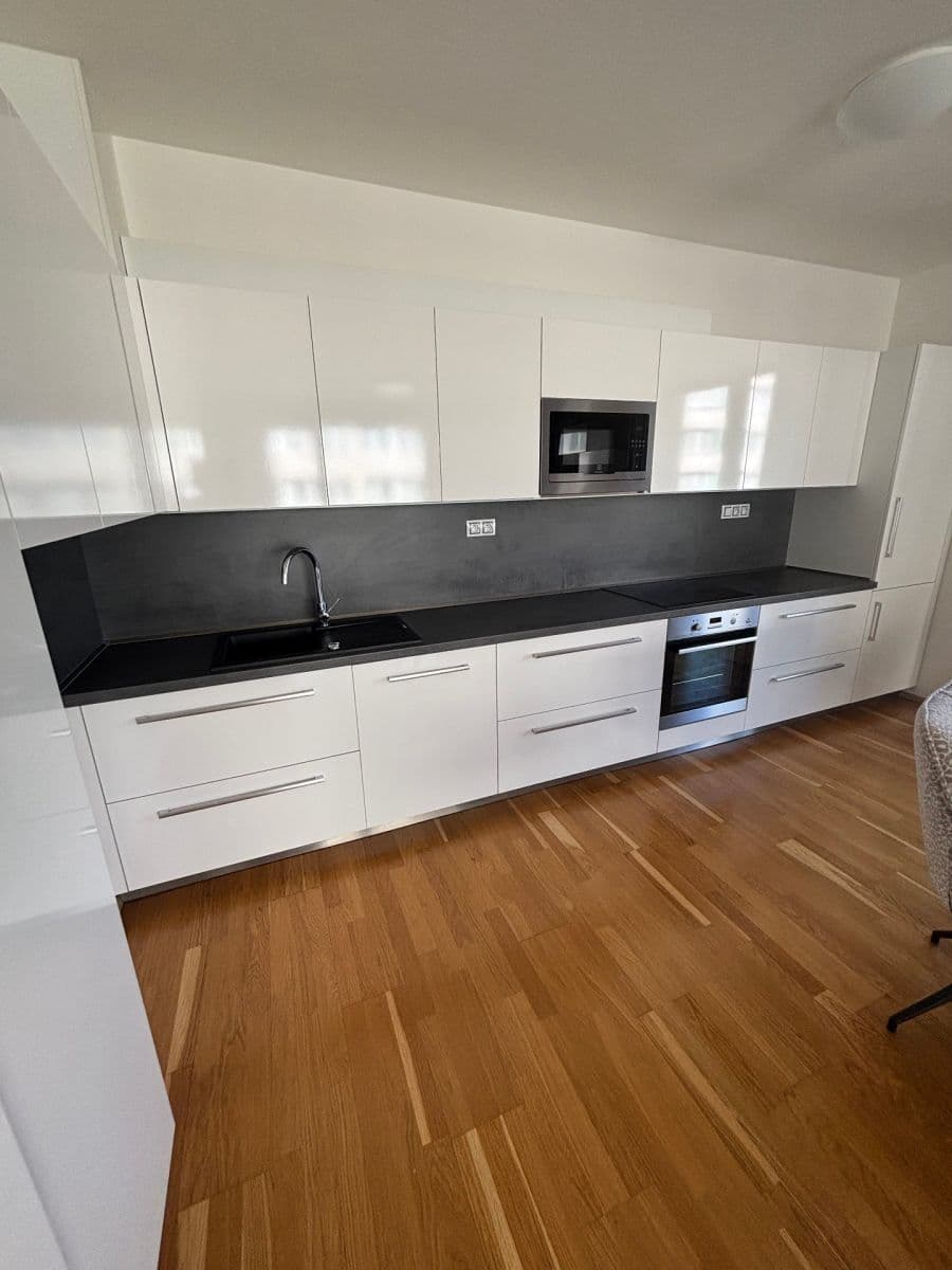 Prodej bytu 3+kk 86 m², Nekvasilova, Praha, Praha Prodej bytu 3+kk 86 m², Nekvasilova, Praha, Praha