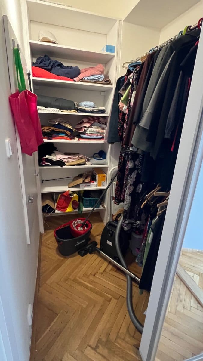 Pronájem bytu 2+1 54 m², Kafkova, Praha, Praha Pronájem bytu 2+1 54 m², Kafkova, Praha, Praha