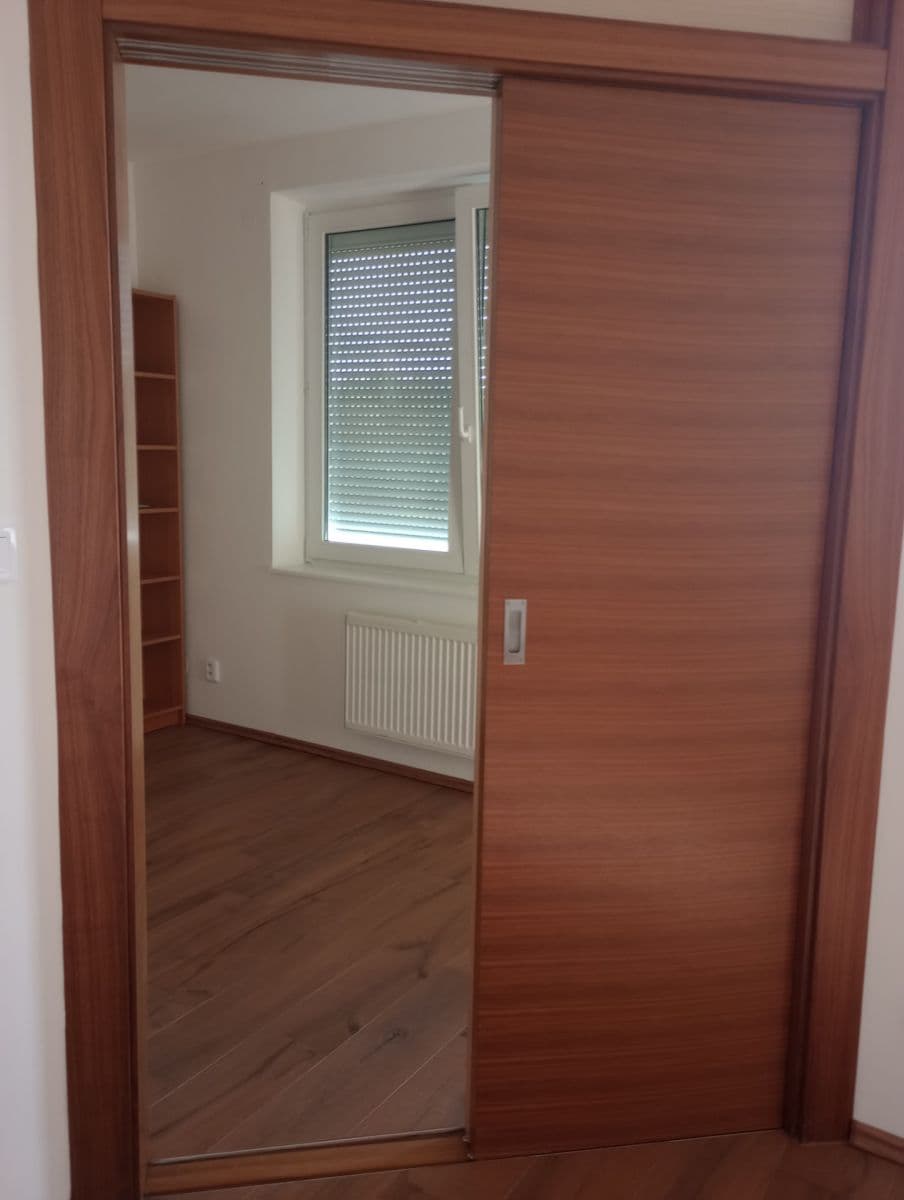 Pronájem bytu 2+kk 45 m², Volutová, Praha, Praha Pronájem bytu 2+kk 45 m², Volutová, Praha, Praha