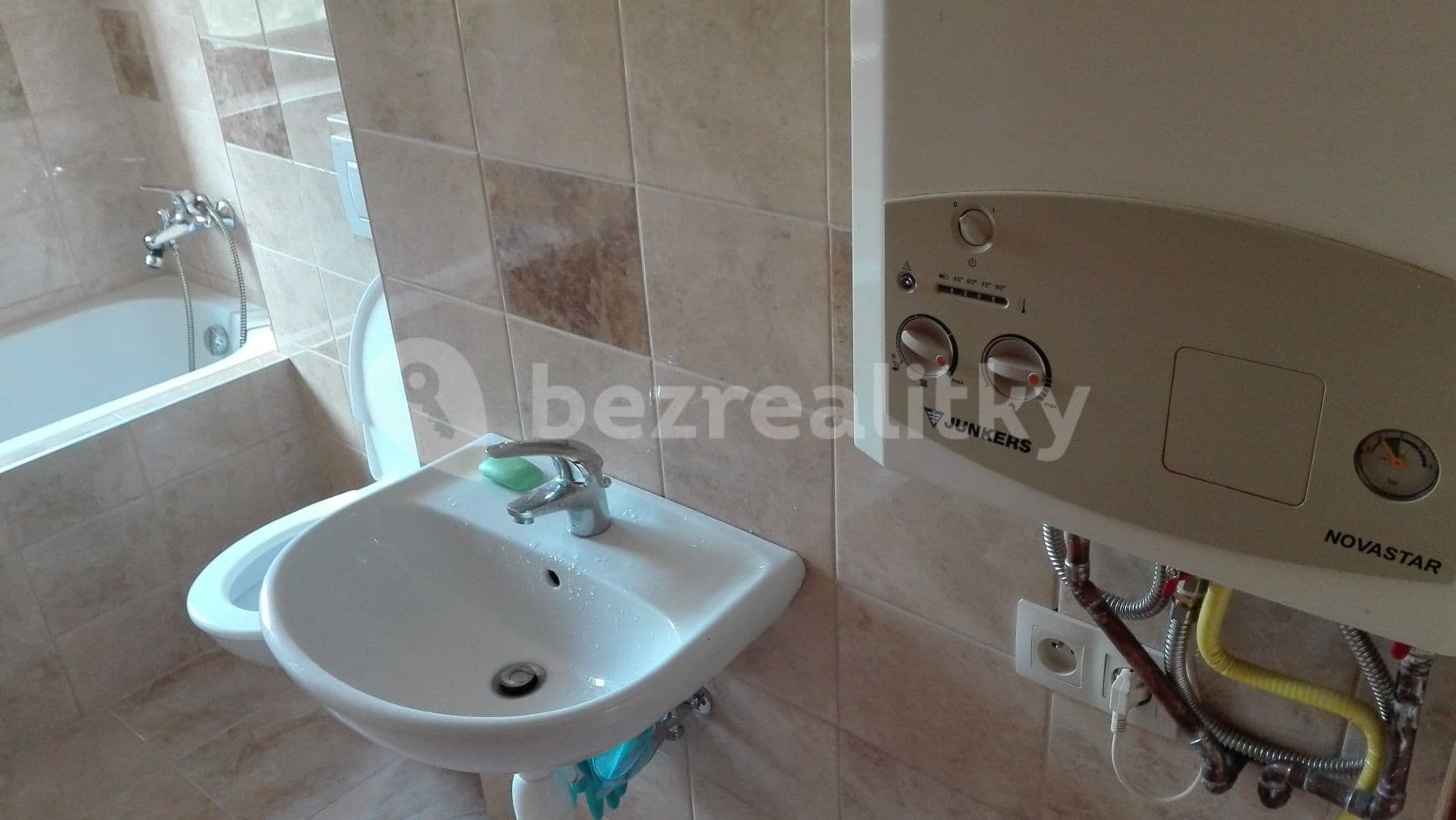 Pronájem bytu 2+1 58 m², Sokolovská, Beroun, Středočeský kraj Pronájem bytu 2+1 58 m², Sokolovská, Beroun, Středočeský kraj