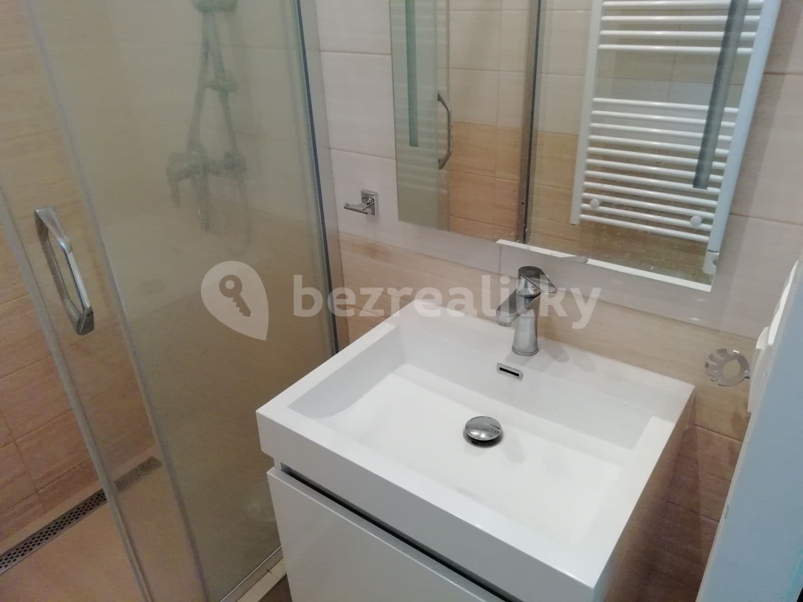 Pronájem bytu 2+kk 40 m², Šluknovská, Praha, Praha Pronájem bytu 2+kk 40 m², Šluknovská, Praha, Praha
