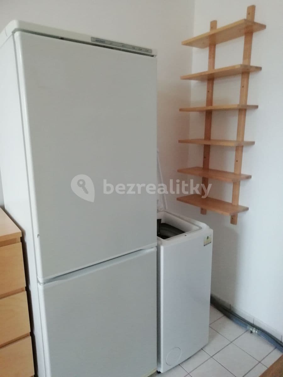 Pronájem bytu 2+kk 40 m², Šluknovská, Praha, Praha Pronájem bytu 2+kk 40 m², Šluknovská, Praha, Praha