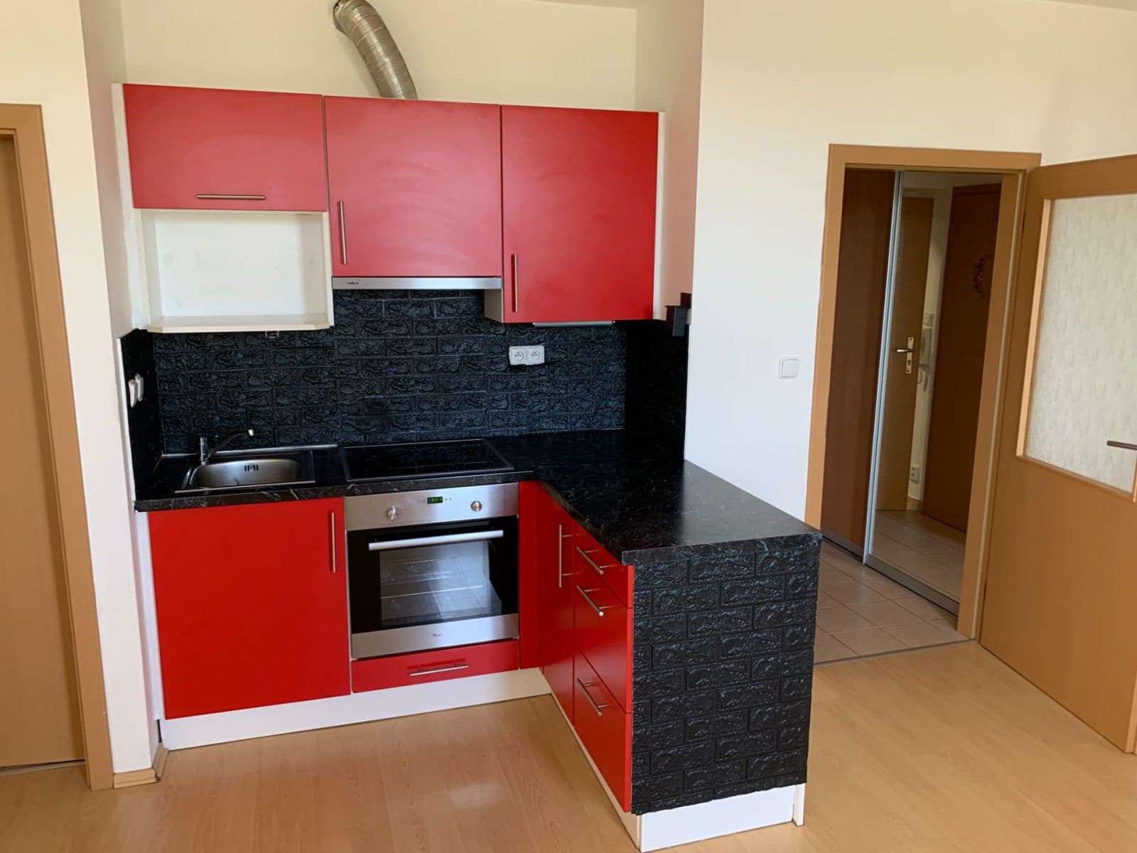 Pronájem bytu 2+kk 51 m², Na Horizontu, Králův Dvůr, Středočeský kraj Pronájem bytu 2+kk 51 m², Na Horizontu, Králův Dvůr, Středočeský kraj