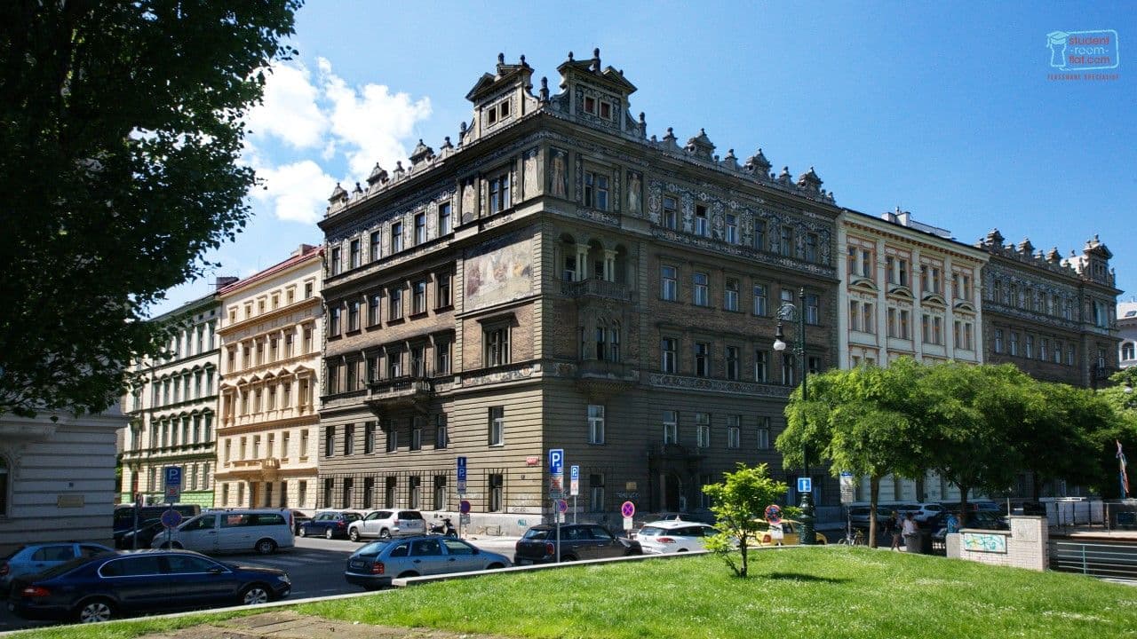 Pronájem bytu 6+1 130 m², Janáčkovo nábřeží, Praha, Praha Pronájem bytu 6+1 130 m², Janáčkovo nábřeží, Praha, Praha