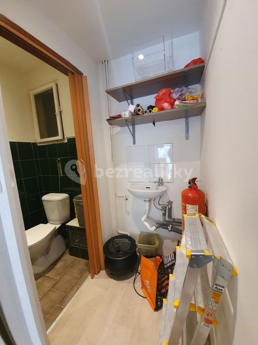 Pronájem nebytového prostoru 87 m², V Olšinách, Praha, Praha Pronájem nebytového prostoru 87 m², V Olšinách, Praha, Praha