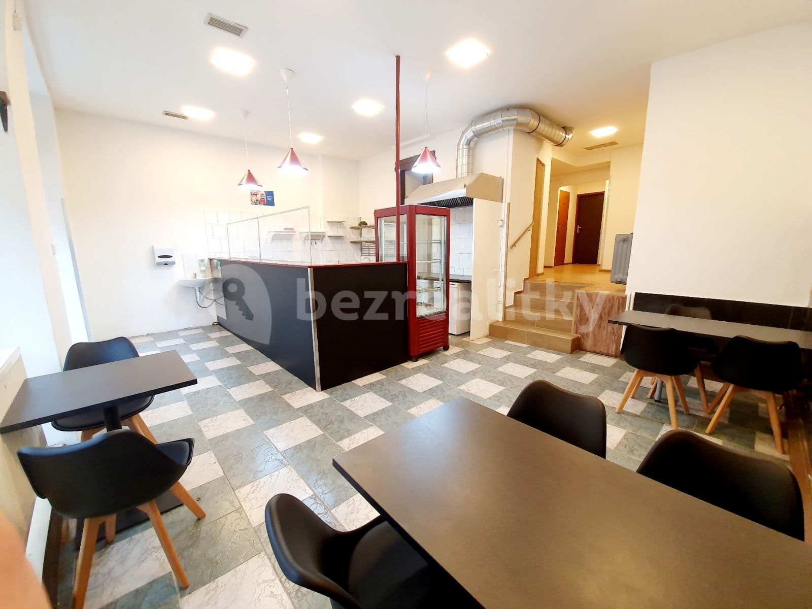 Pronájem nebytového prostoru 87 m², V Olšinách, Praha, Praha Pronájem nebytového prostoru 87 m², V Olšinách, Praha, Praha