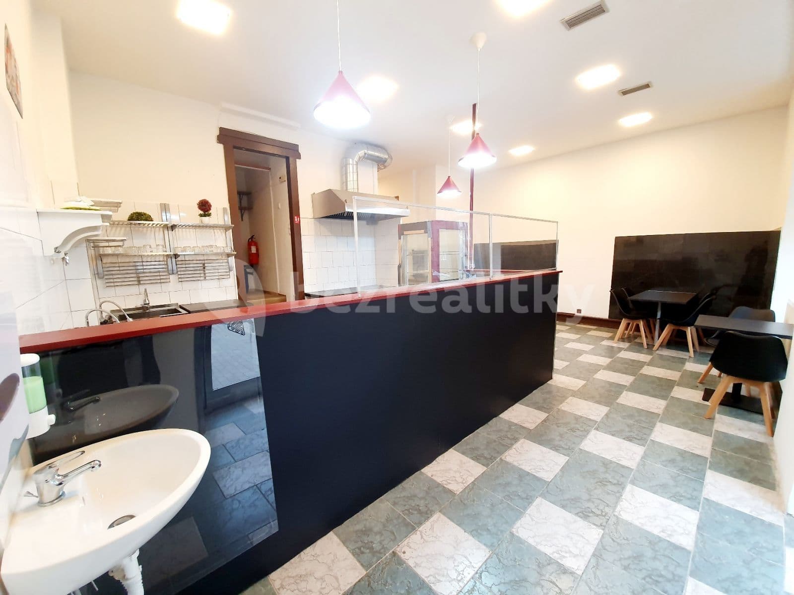 Pronájem nebytového prostoru 87 m², V Olšinách, Praha, Praha Pronájem nebytového prostoru 87 m², V Olšinách, Praha, Praha