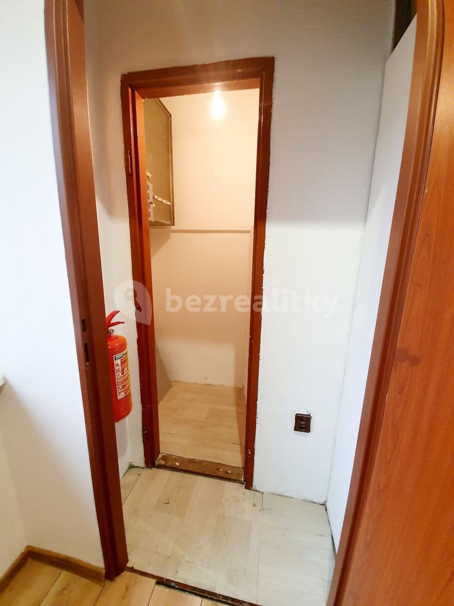 Pronájem nebytového prostoru 87 m², V Olšinách, Praha, Praha Pronájem nebytového prostoru 87 m², V Olšinách, Praha, Praha