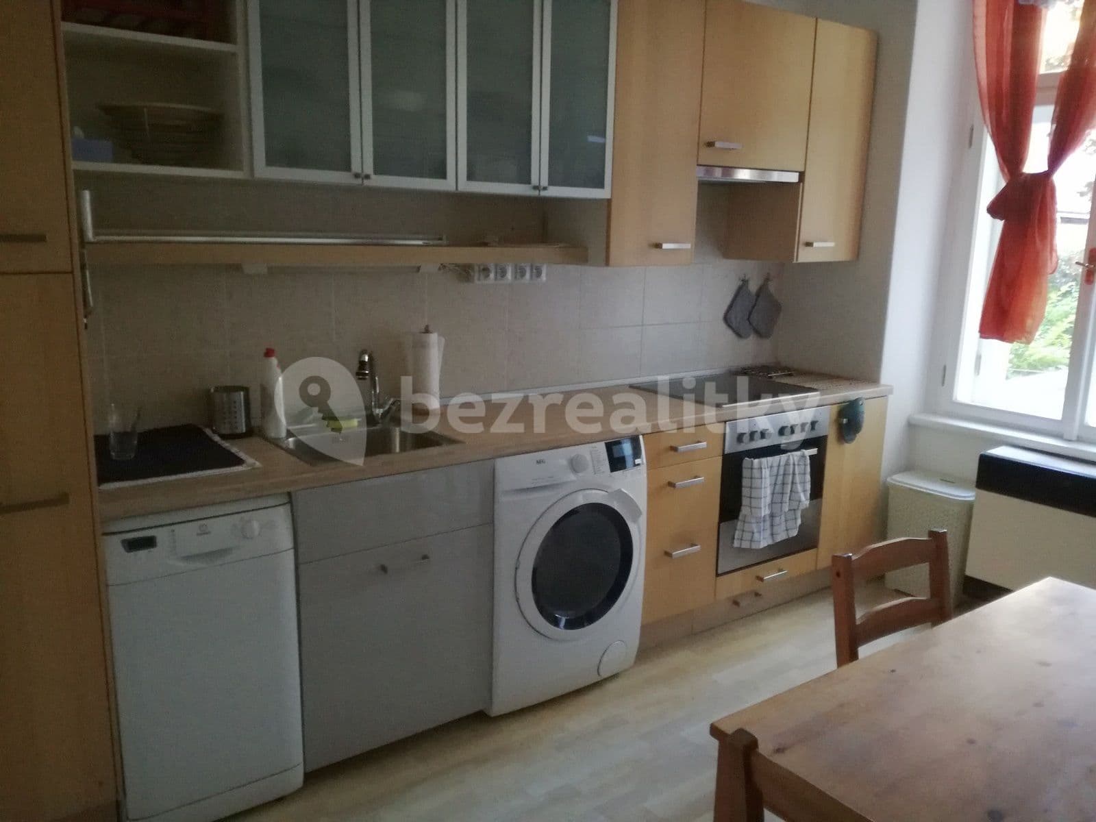 Pronájem bytu 1+1 35 m², Jana Masaryka, Praha, Praha Pronájem bytu 1+1 35 m², Jana Masaryka, Praha, Praha