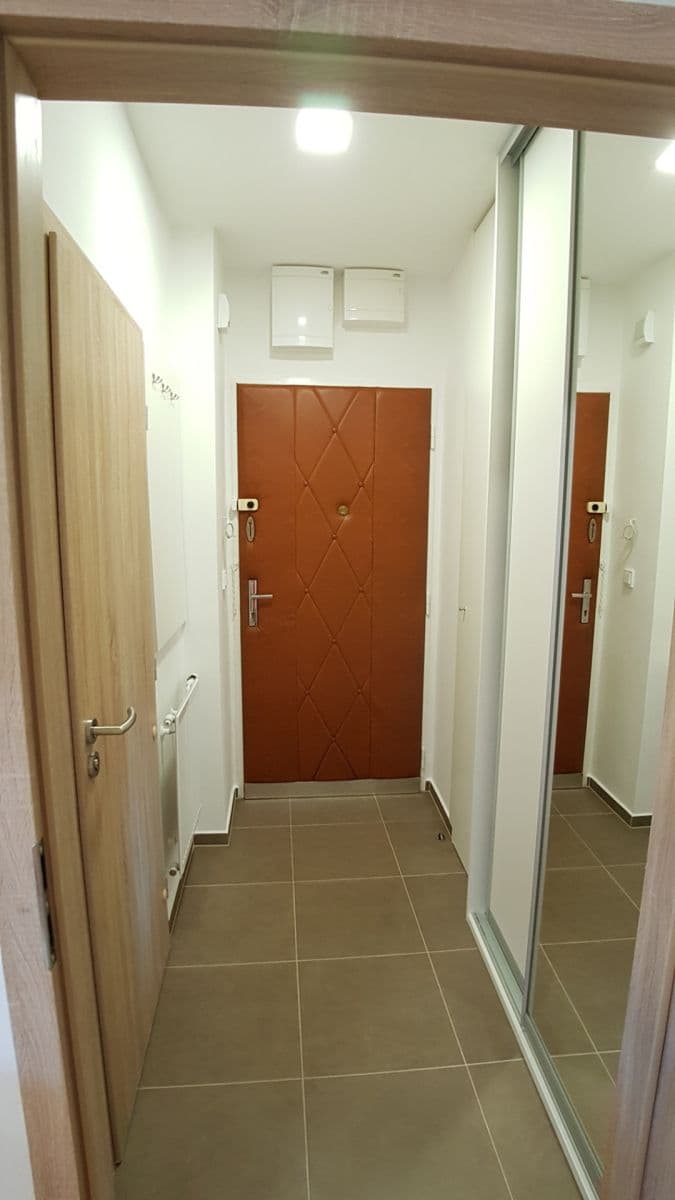 Pronájem bytu 1+kk 31 m², Za Strašnickou vozovnou, Praha, Praha Pronájem bytu 1+kk 31 m², Za Strašnickou vozovnou, Praha, Praha