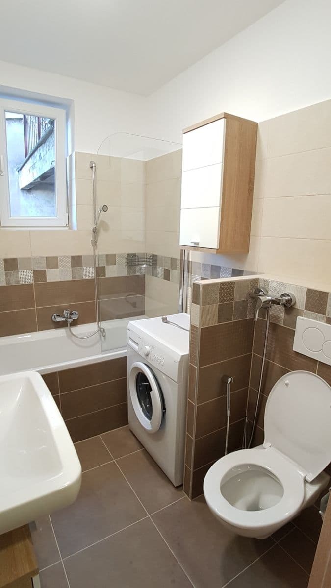 Pronájem bytu 1+kk 31 m², Za Strašnickou vozovnou, Praha, Praha Pronájem bytu 1+kk 31 m², Za Strašnickou vozovnou, Praha, Praha