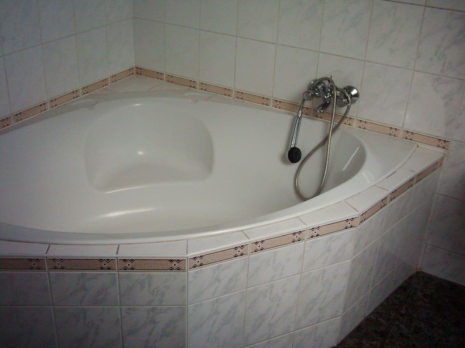 Pronájem bytu 4+kk 150 m², Koželužská, Olomouc, Olomoucký kraj Pronájem bytu 4+kk 150 m², Koželužská, Olomouc, Olomoucký kraj