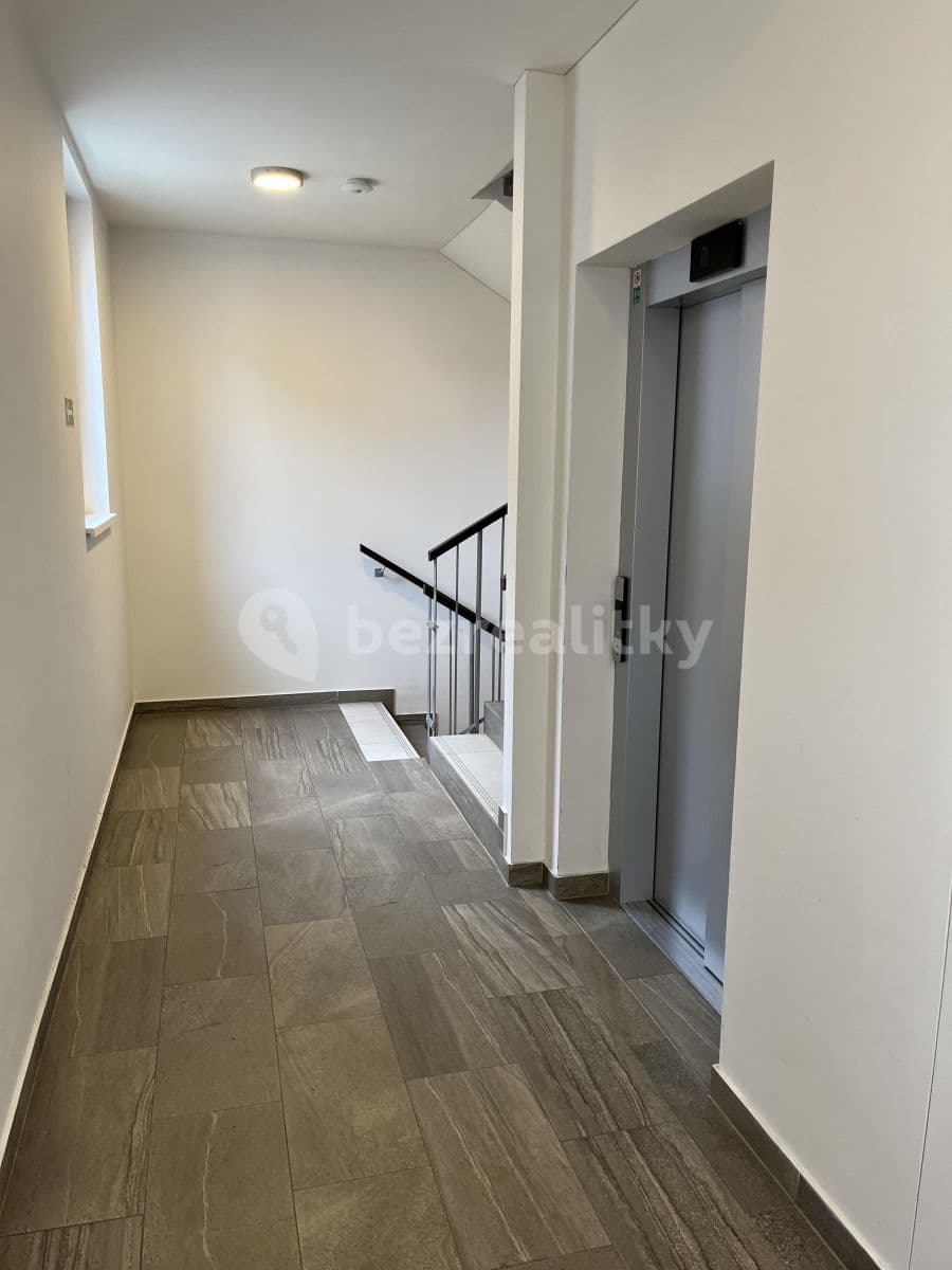 Pronájem bytu 2+kk 56 m², Sazovická, Praha, Praha Pronájem bytu 2+kk 56 m², Sazovická, Praha, Praha