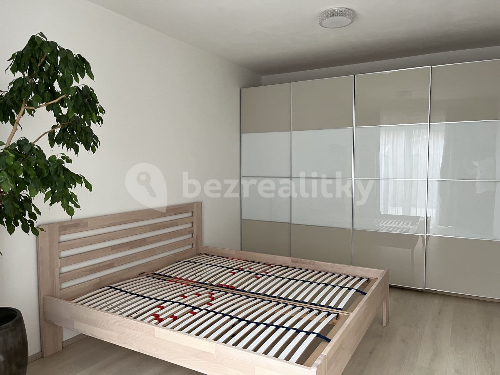 Pronájem bytu 2+kk 56 m², Sazovická, Praha, Praha Pronájem bytu 2+kk 56 m², Sazovická, Praha, Praha