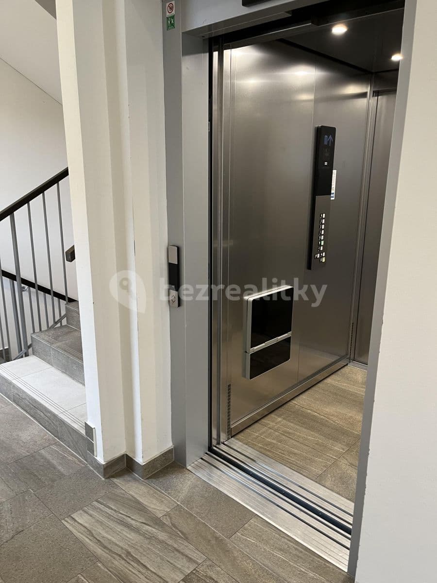 Pronájem bytu 2+kk 56 m², Sazovická, Praha, Praha Pronájem bytu 2+kk 56 m², Sazovická, Praha, Praha