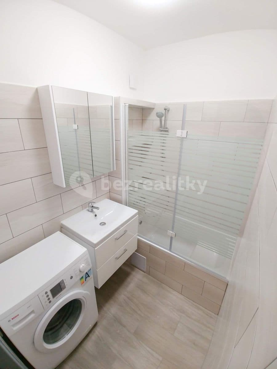 Pronájem bytu 2+kk 47 m², V Lázních, Jesenice, Středočeský kraj Pronájem bytu 2+kk 47 m², V Lázních, Jesenice, Středočeský kraj