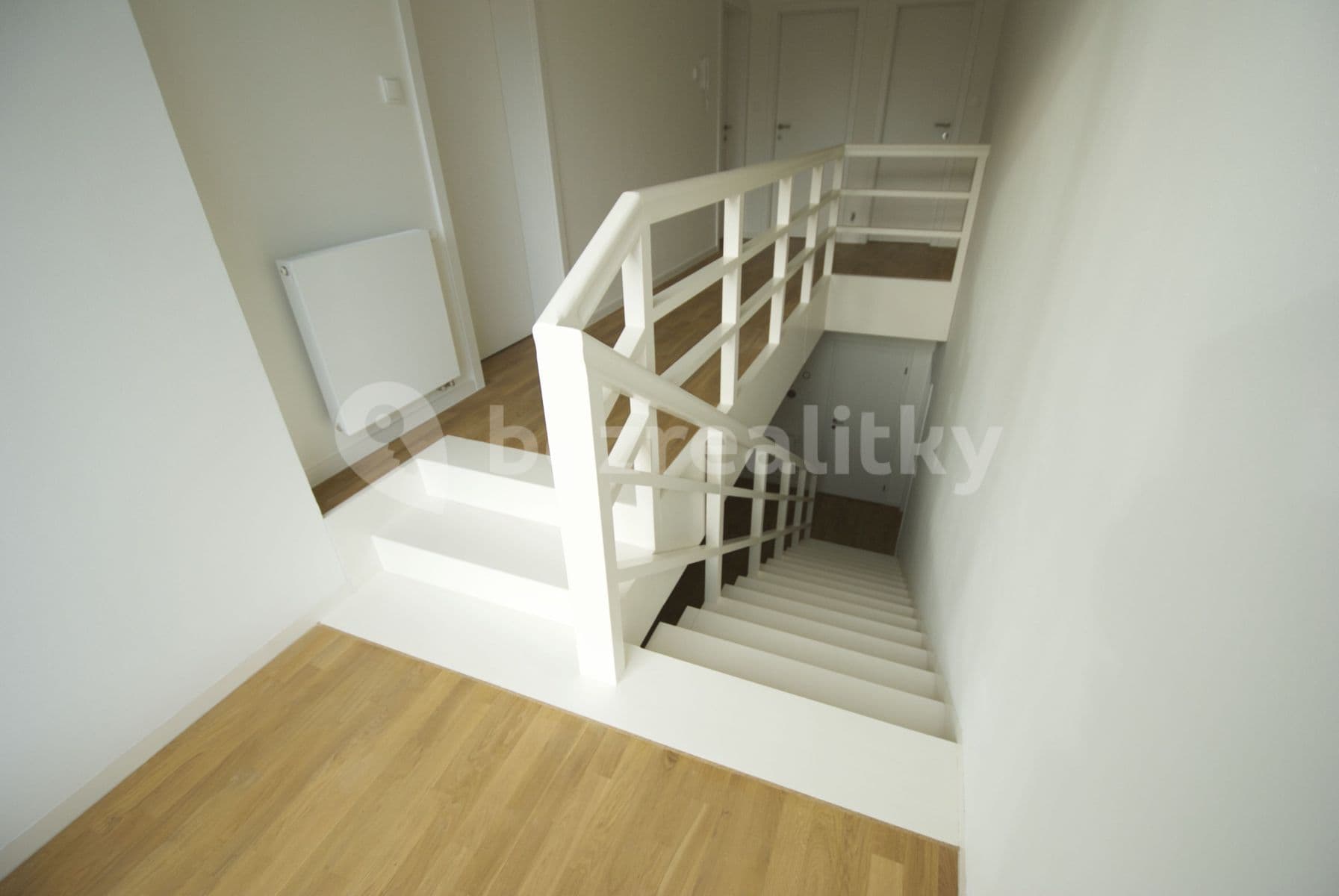 Pronájem domu 114 m², pozemek 638 m², Vokřínská, Praha, Praha Pronájem domu 114 m², pozemek 638 m², Vokřínská, Praha, Praha