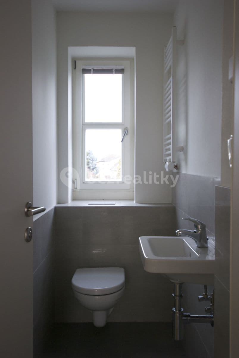 Pronájem domu 114 m², pozemek 638 m², Vokřínská, Praha, Praha Pronájem domu 114 m², pozemek 638 m², Vokřínská, Praha, Praha