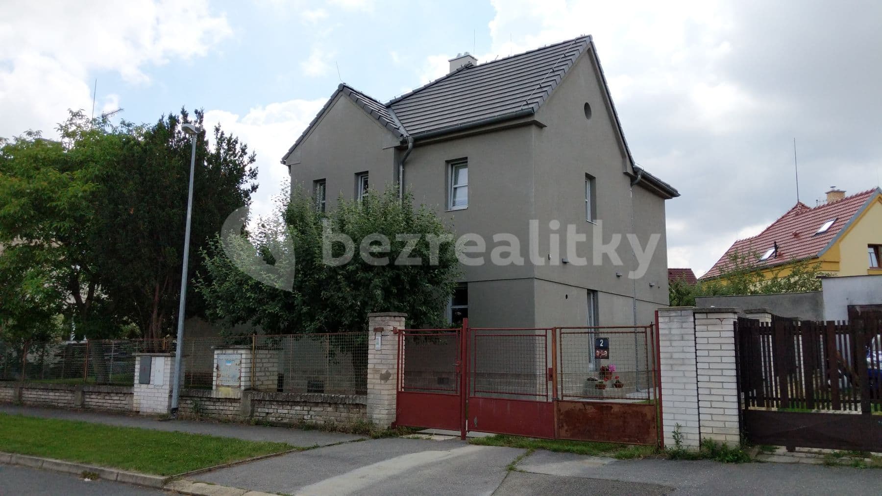 Pronájem domu 114 m², pozemek 638 m², Vokřínská, Praha, Praha Pronájem domu 114 m², pozemek 638 m², Vokřínská, Praha, Praha