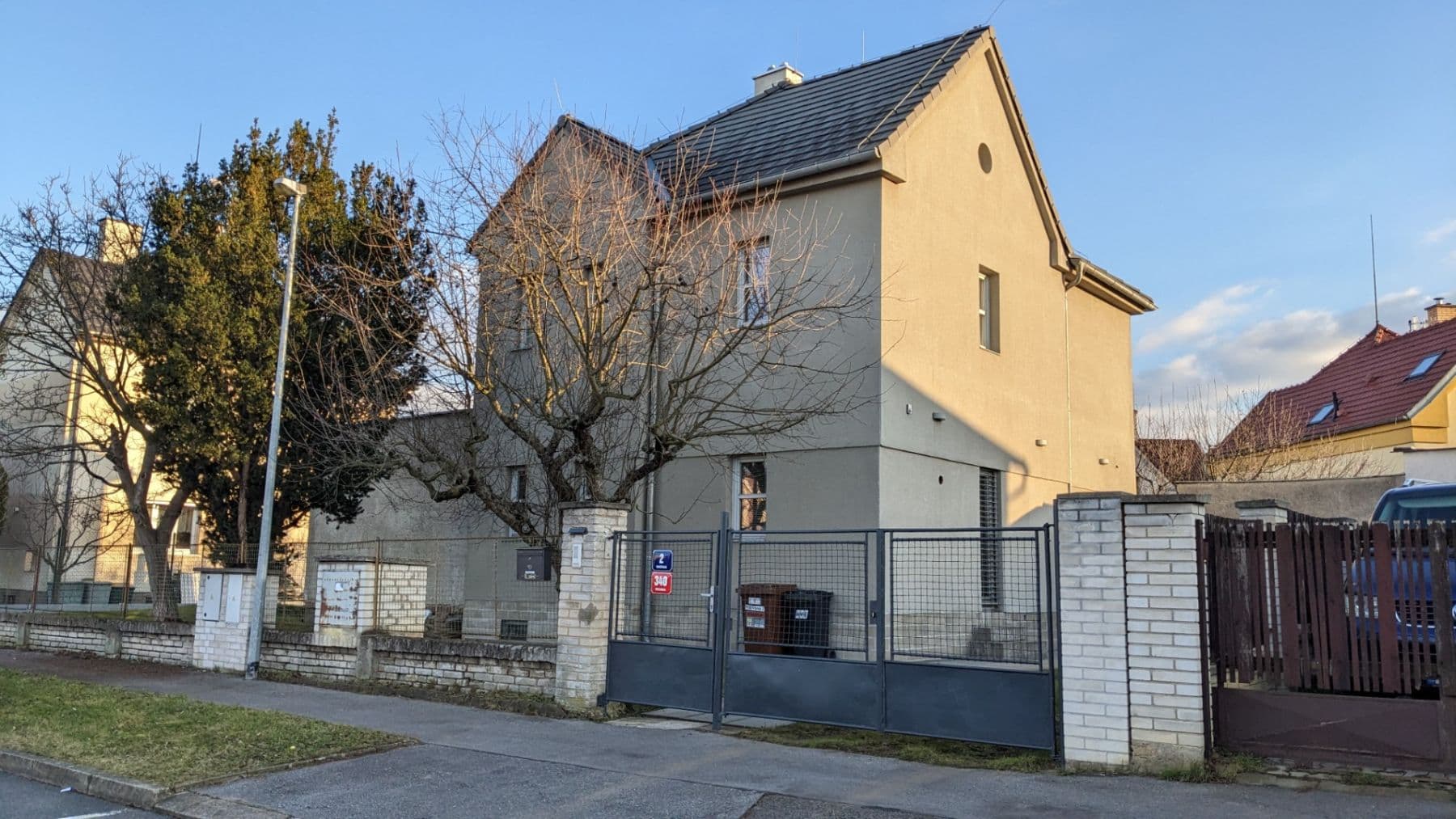 Pronájem domu 114 m², pozemek 638 m², Vokřínská, Praha, Praha Pronájem domu 114 m², pozemek 638 m², Vokřínská, Praha, Praha
