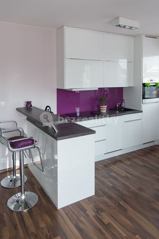 Pronájem bytu 1+kk 32 m², Kestřanská, Praha, Praha Pronájem bytu 1+kk 32 m², Kestřanská, Praha, Praha