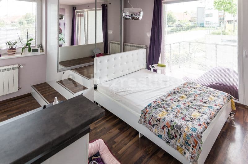 Pronájem bytu 1+kk 32 m², Kestřanská, Praha, Praha Pronájem bytu 1+kk 32 m², Kestřanská, Praha, Praha